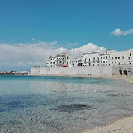 펜션 Dimora Tipica Del 600 - Centro Storico