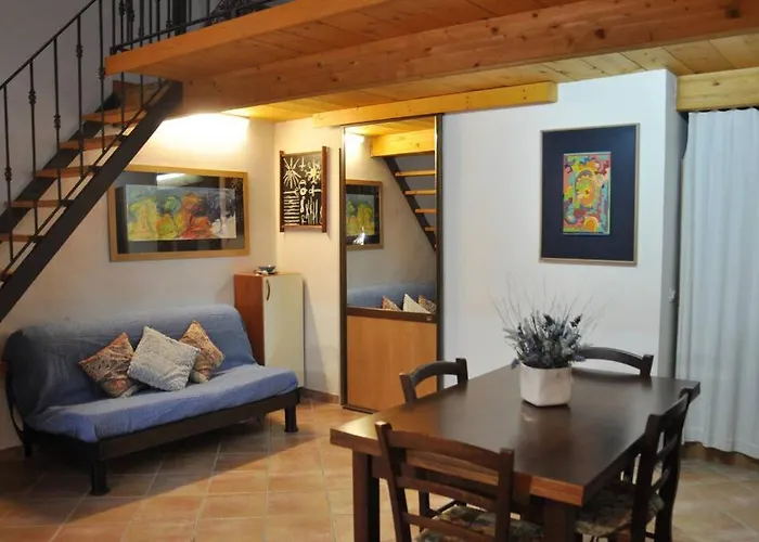 Dimora Tipica Del 600 - Centro Storico Vakantiehuis *