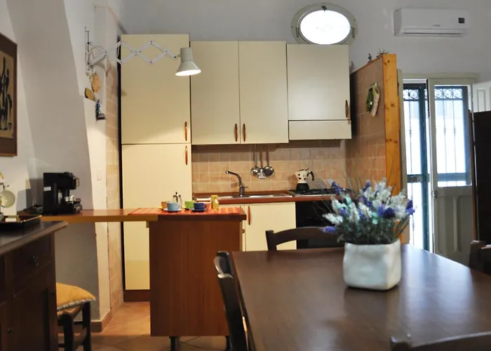 Dimora Tipica Del 600 - Centro Storico